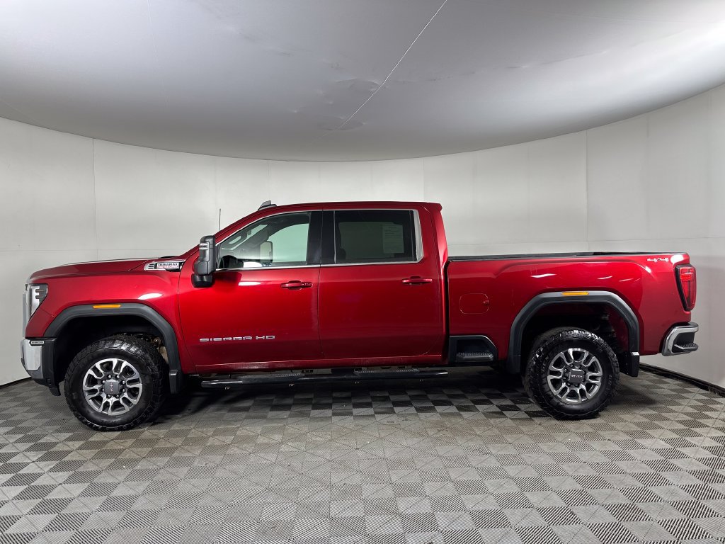 Used 2024 GMC Sierra 2500 SLE AWD/4WD image 2