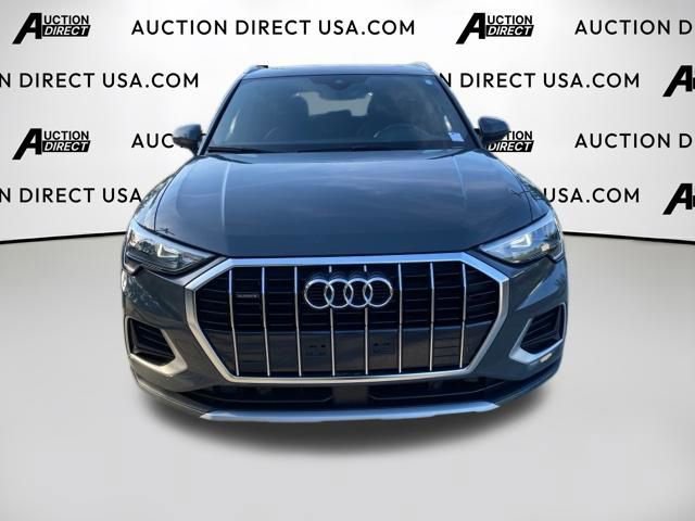 Used 2020 Audi Q3 2.0T Premium w/ Convenience Package AWD/4WD image 2
