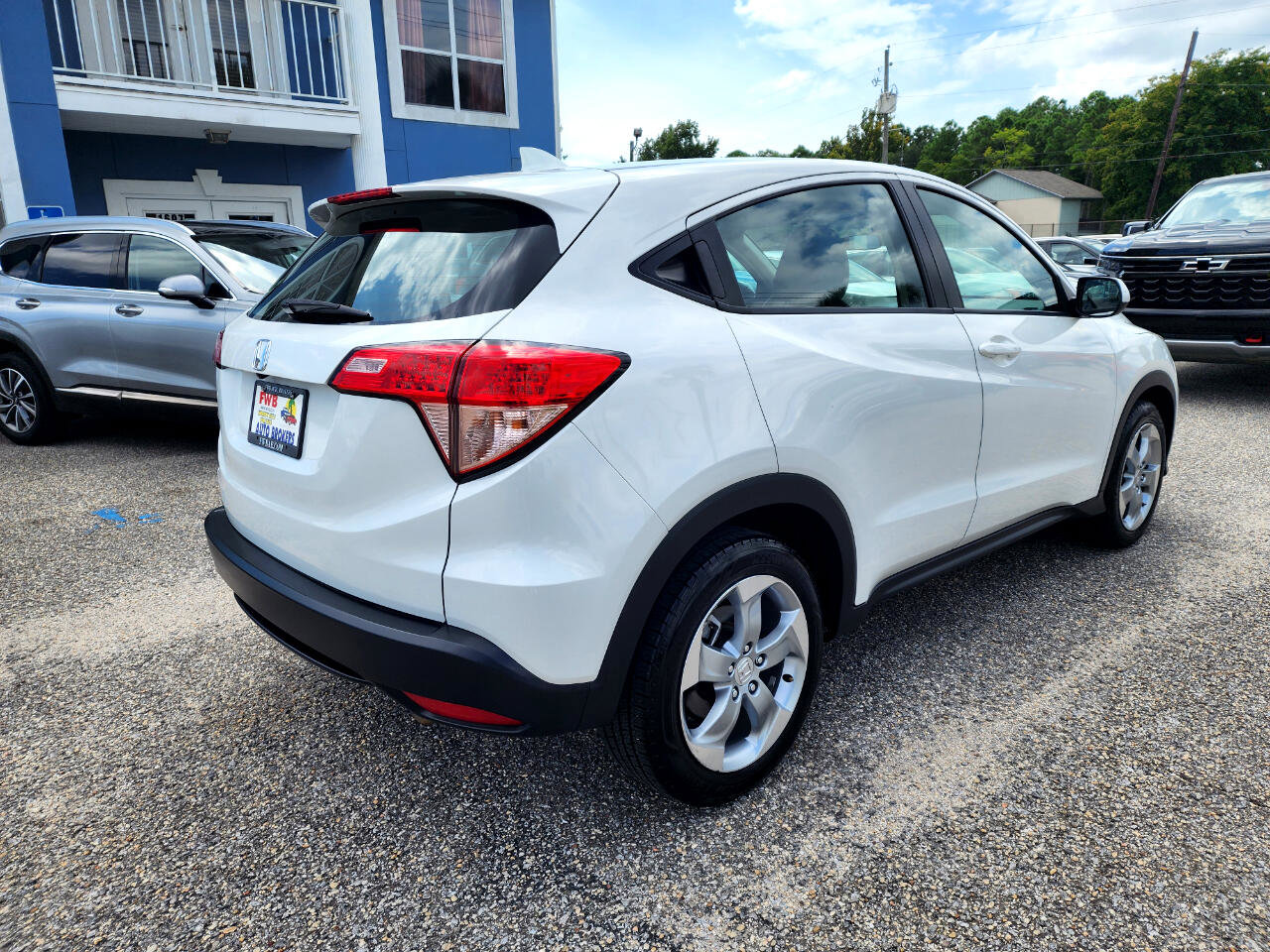 Used 2018 Honda HR-V LX image 5