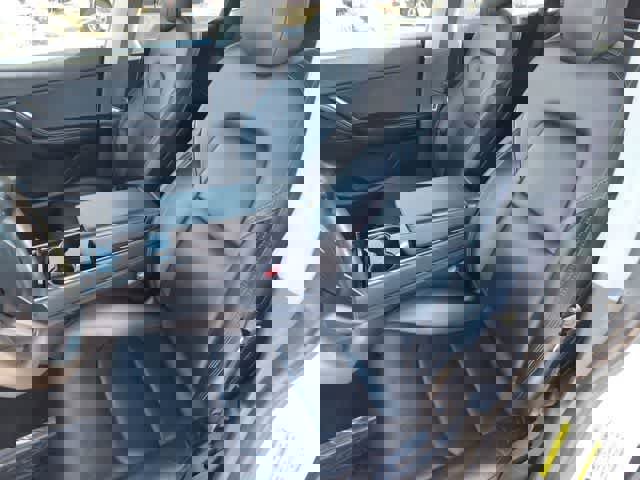 Used 2020 Tesla Model Y Long Range image 14