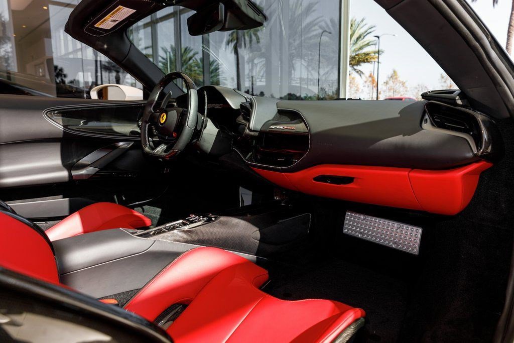Used 2024 Ferrari SF90 Spider AWD/4WD image 38