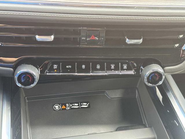 New 2025 Chevrolet Suburban Premier image 33