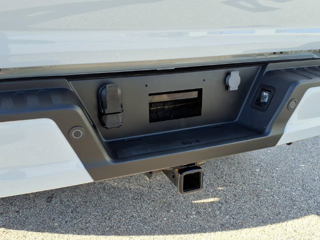 Used 2023 Ford F150 XLT w/ Equipment Group 302A High AWD/4WD image 11