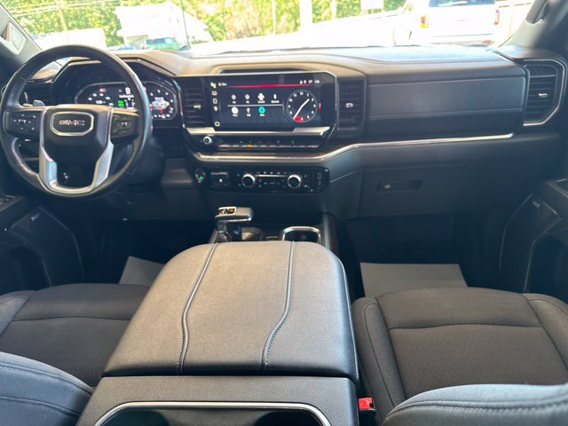 Used 2024 GMC Sierra 1500 Elevation w/ Preferred Package AWD/4WD image 31