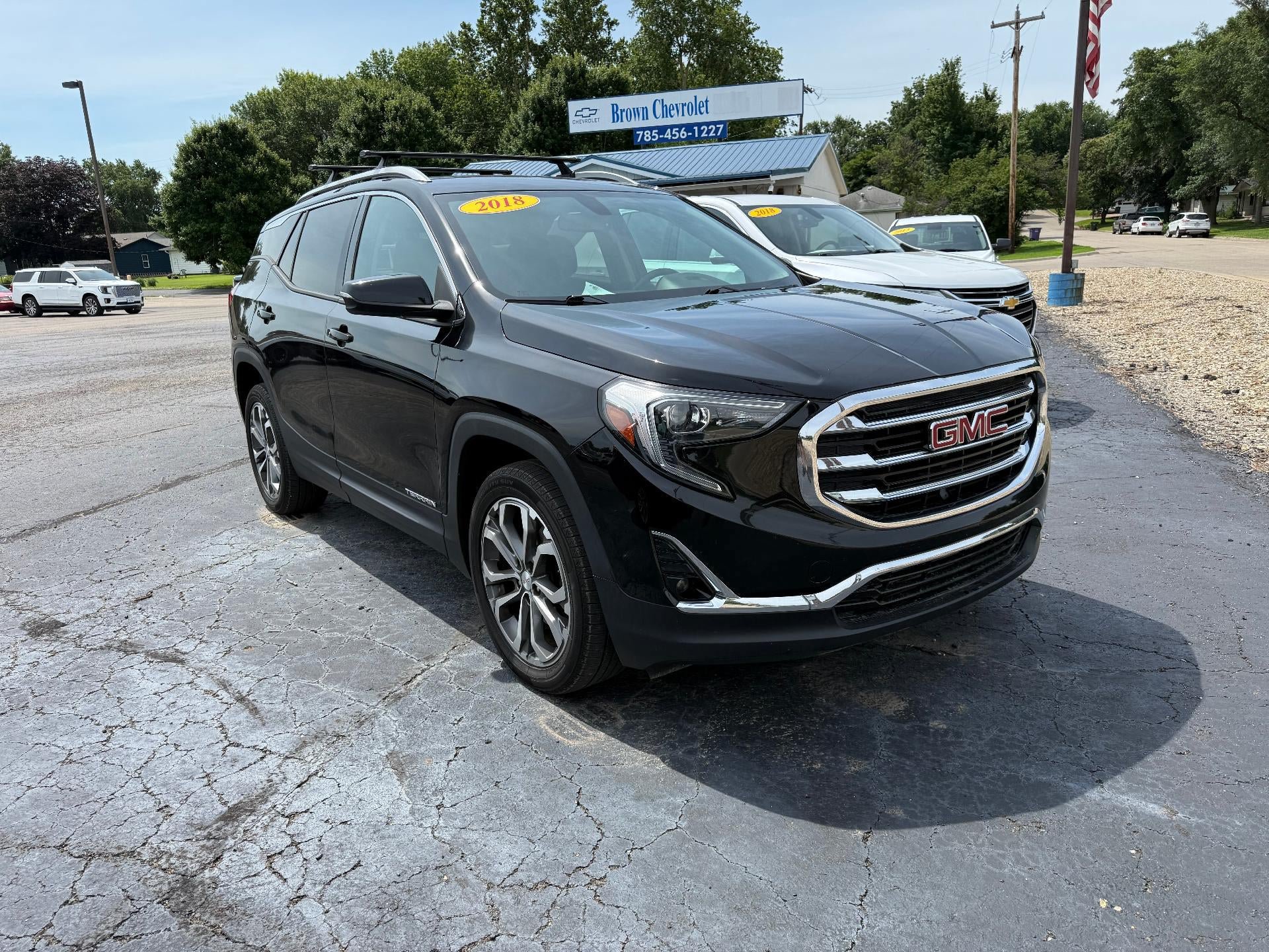 Used 2018 GMC Terrain SLT w/ Preferred Package AWD/4WD image 1