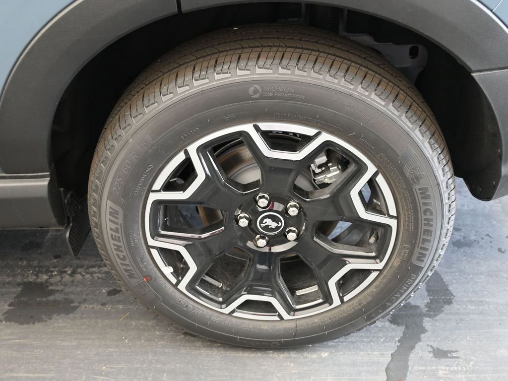 New 2025 Ford Bronco Sport Outer Banks image 12