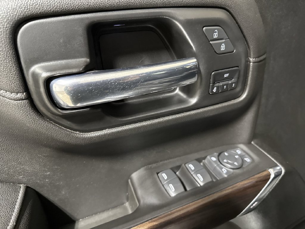 Used 2021 GMC Sierra 1500 SLT w/ SLT Premium Package AWD/4WD image 21