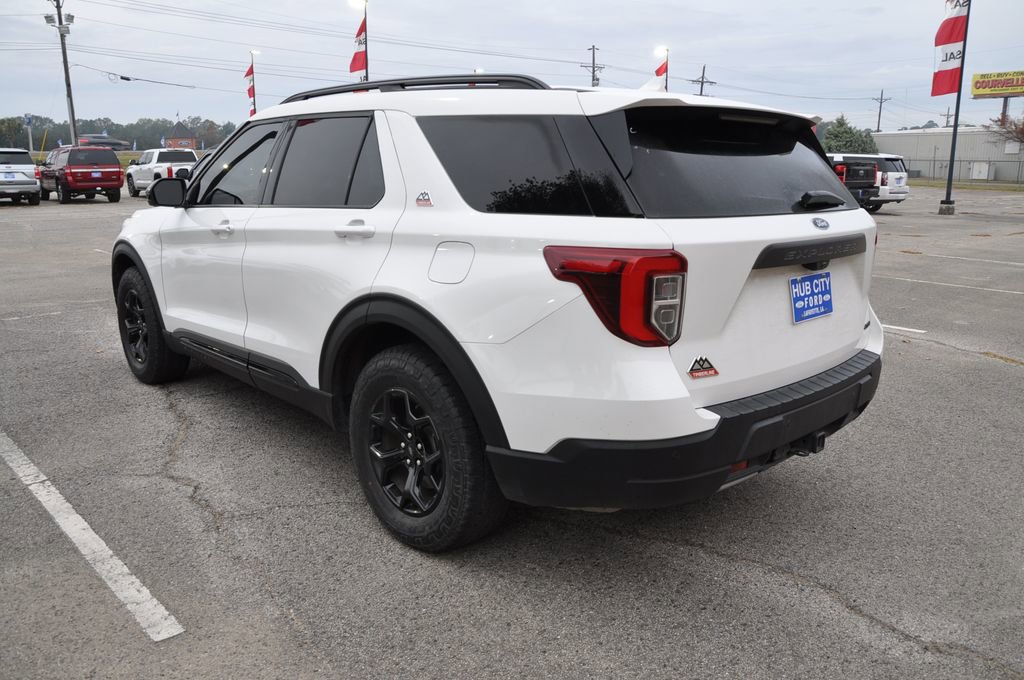 Used 2023 Ford Explorer Timberline w/ Timberline Technology Package image 3