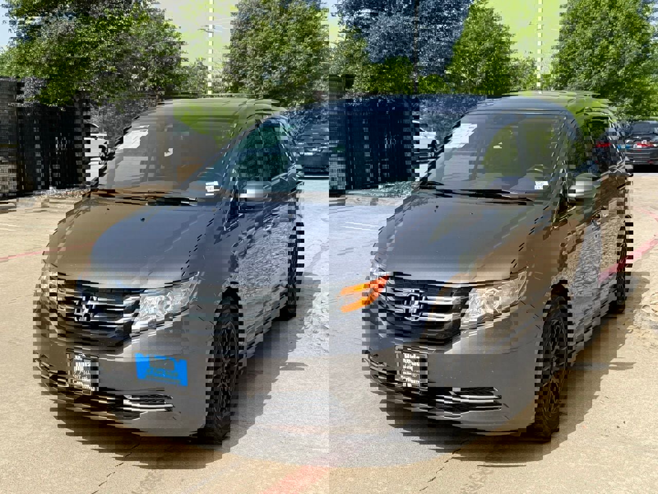 Used 2016 Honda Odyssey EX-L image 1