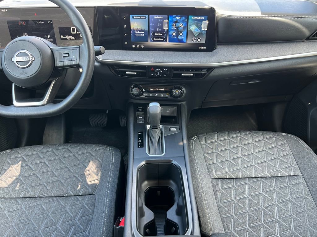 Certified 2026 Nissan Kicks SV w/ Illumination Package FWD image 3