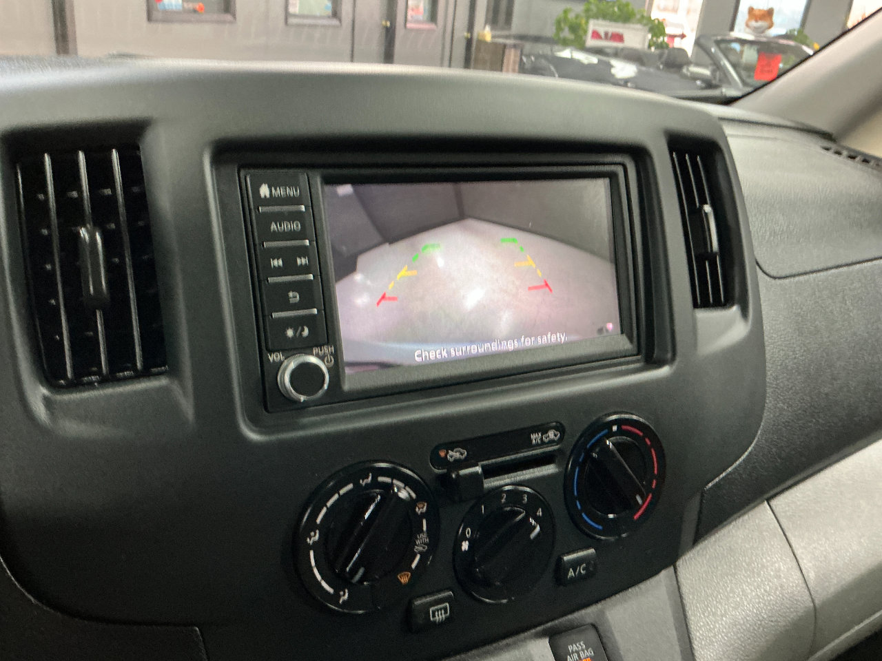 Used 2021 Nissan NV200 SV w/ Back Door Glass Package image 17