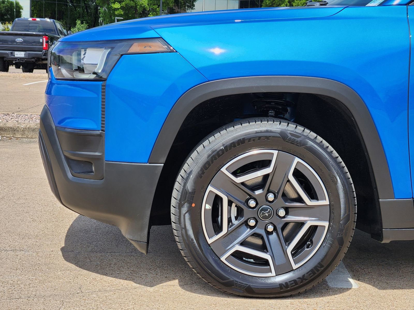 New 2026 Jeep Cherokee Laredo image 8