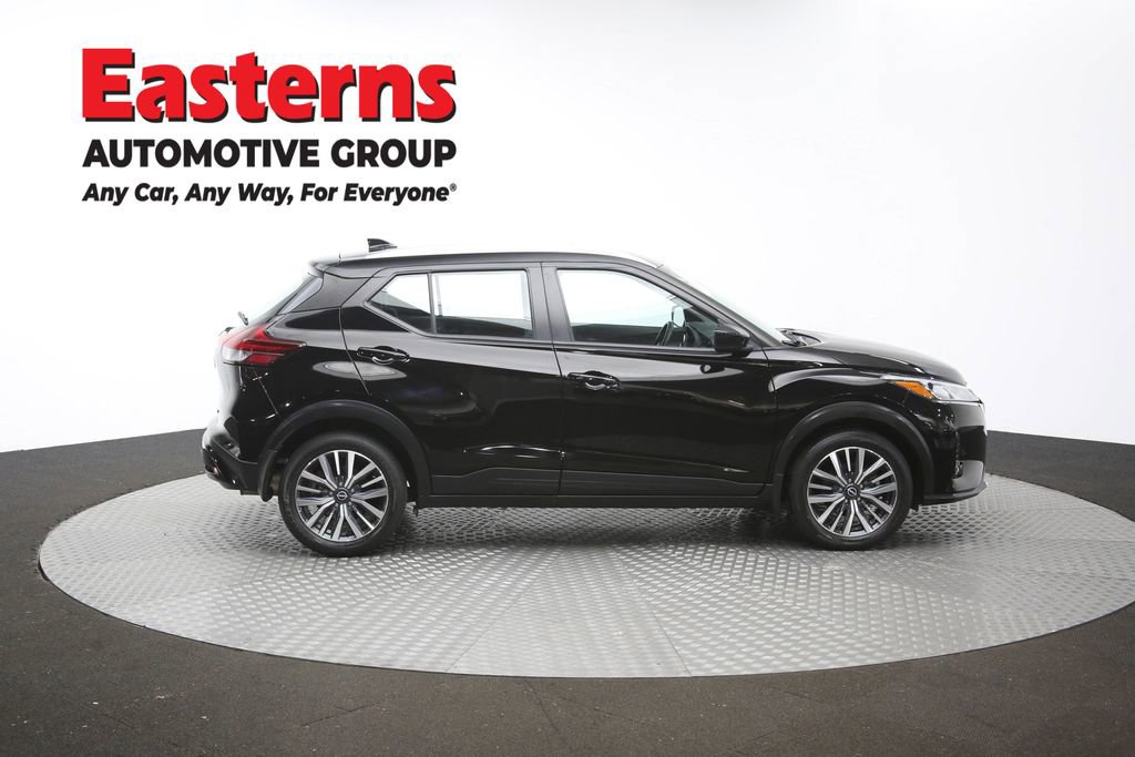 Used 2023 Nissan Kicks SV FWD image 43