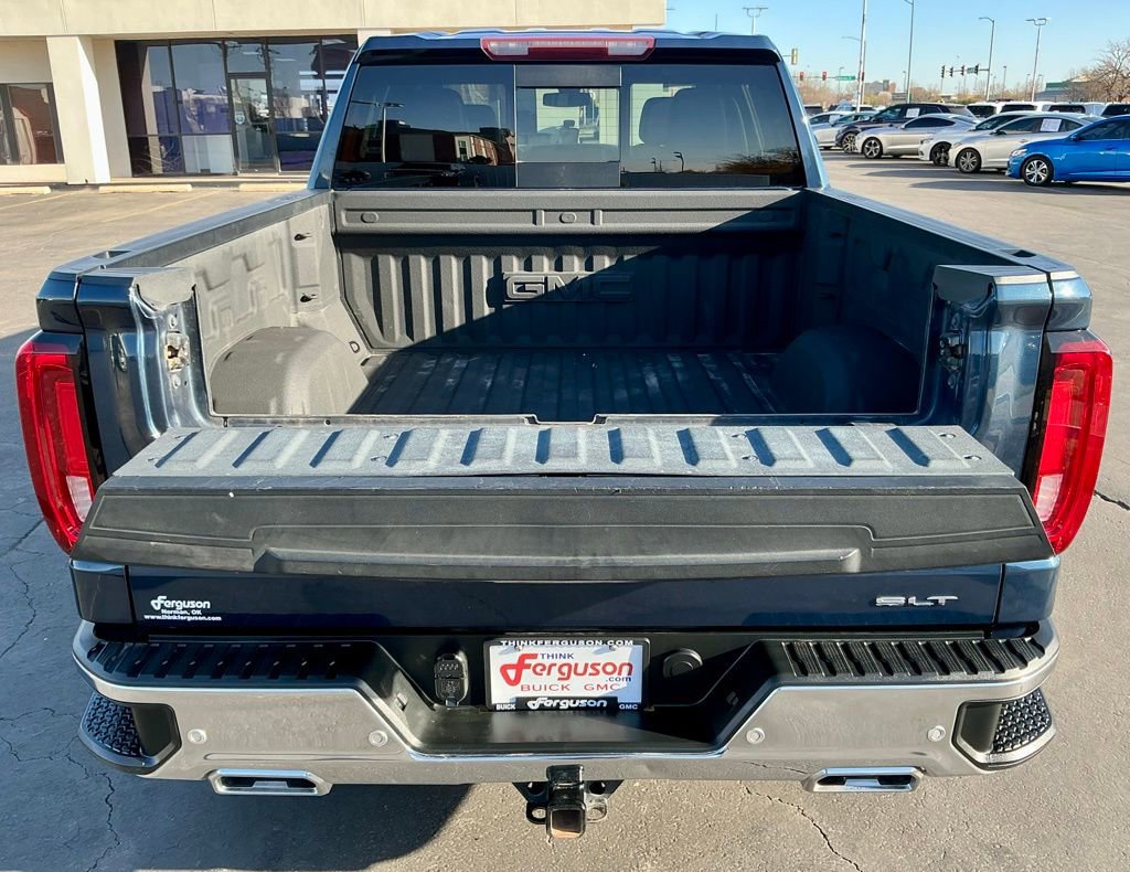 Used 2021 GMC Sierra 1500 SLT AWD/4WD image 17