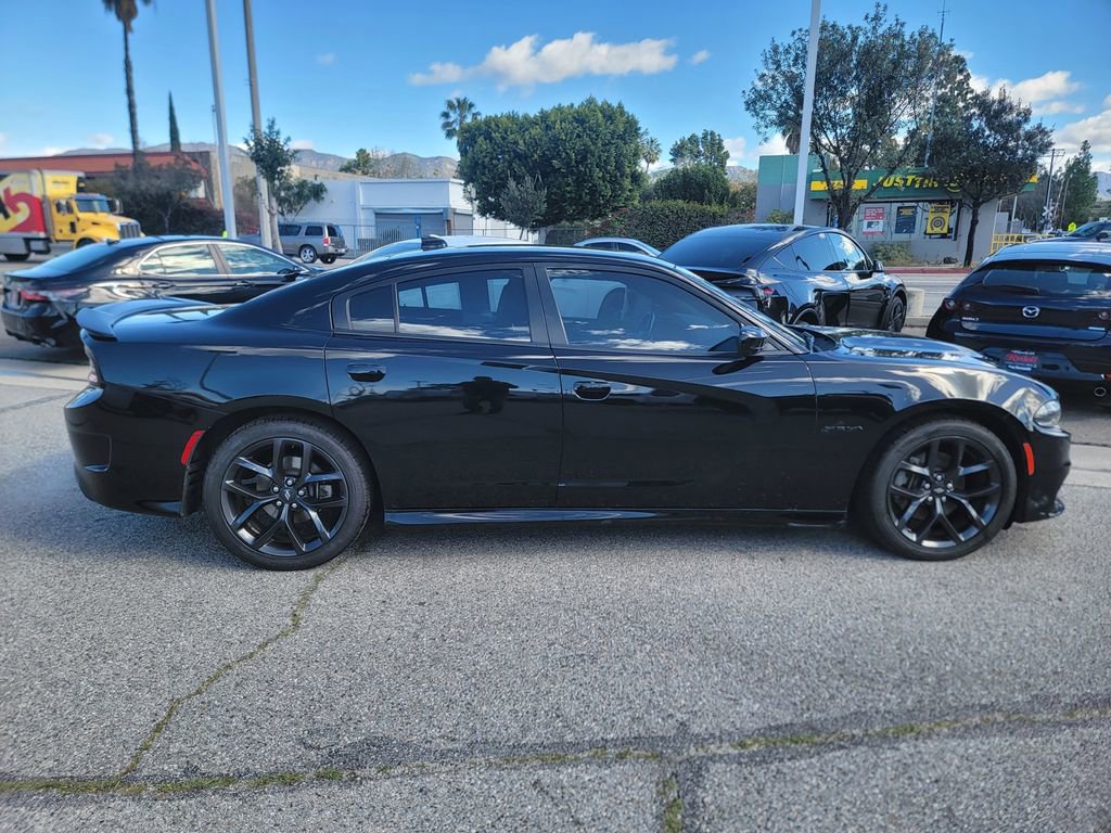 Certified 2022 Dodge Charger R/T w/ Blacktop Package image 4