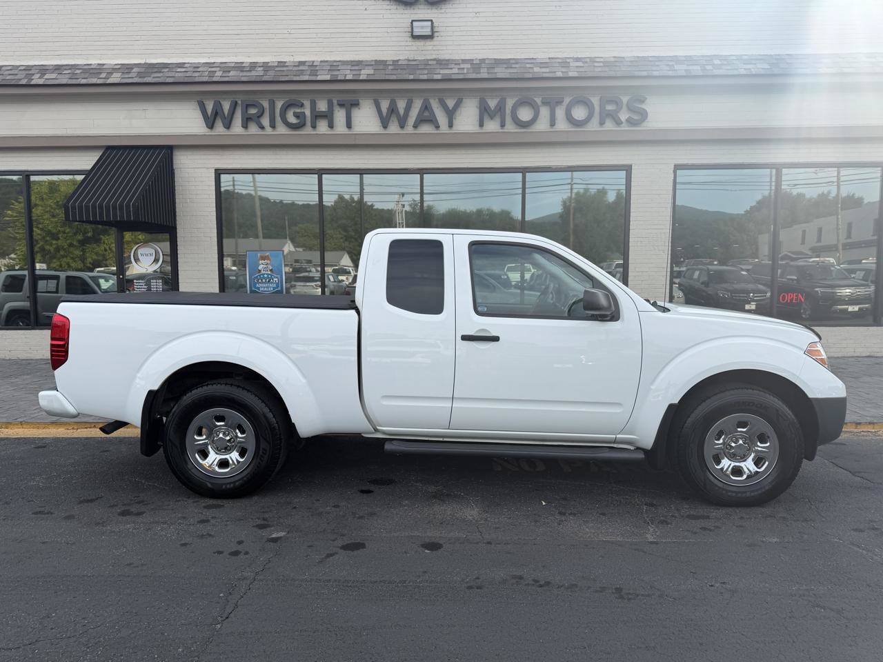 Used 2020 Nissan Frontier S AWD/4WD image 2