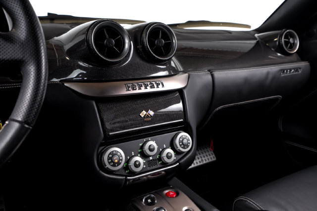 Used 2010 Ferrari 599 GTB Fiorano RWD image 34