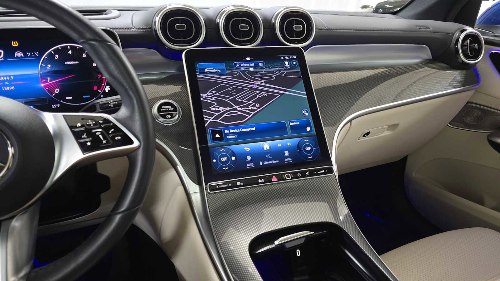 Certified 2024 Mercedes-Benz GLC 300 4MATIC image 32