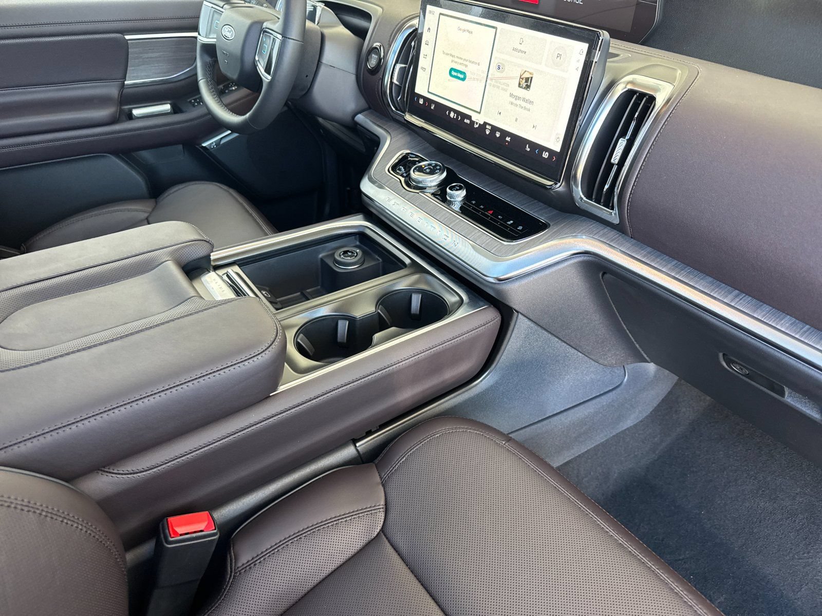 New 2026 Ford Expedition Platinum w/ Platinum Ultimate Package AWD/4WD image 17