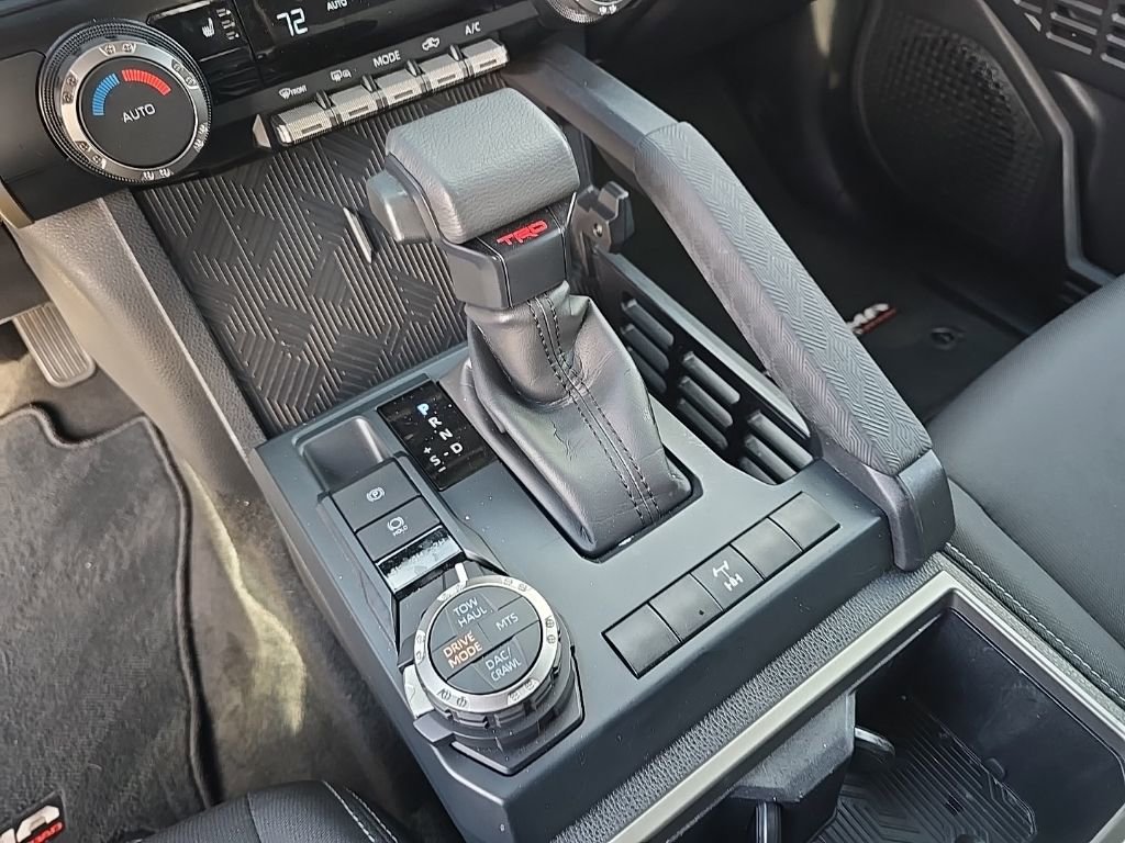 Used 2025 Toyota Tacoma TRD Off-Road AWD/4WD image 16