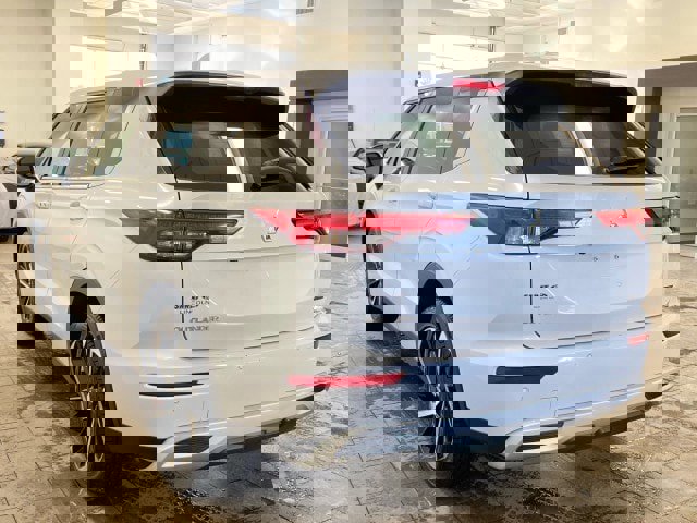 Used 2024 Mitsubishi Outlander SE image 5