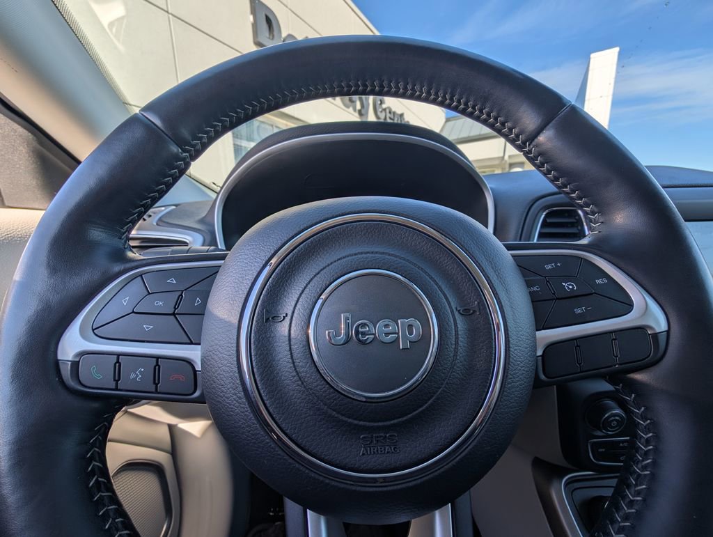Used 2019 Jeep Compass Latitude w/ Cold Weather Group image 18