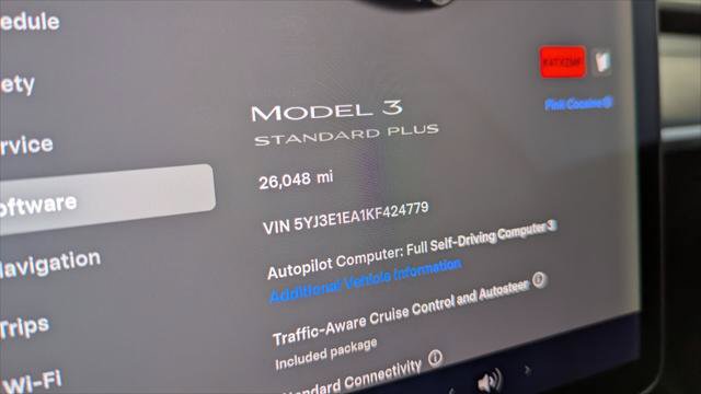 Used 2019 Tesla Model 3 Long Range RWD image 23