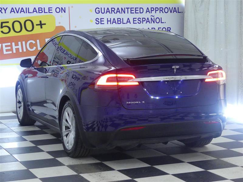 Used 2018 Tesla Model X 100D image 5