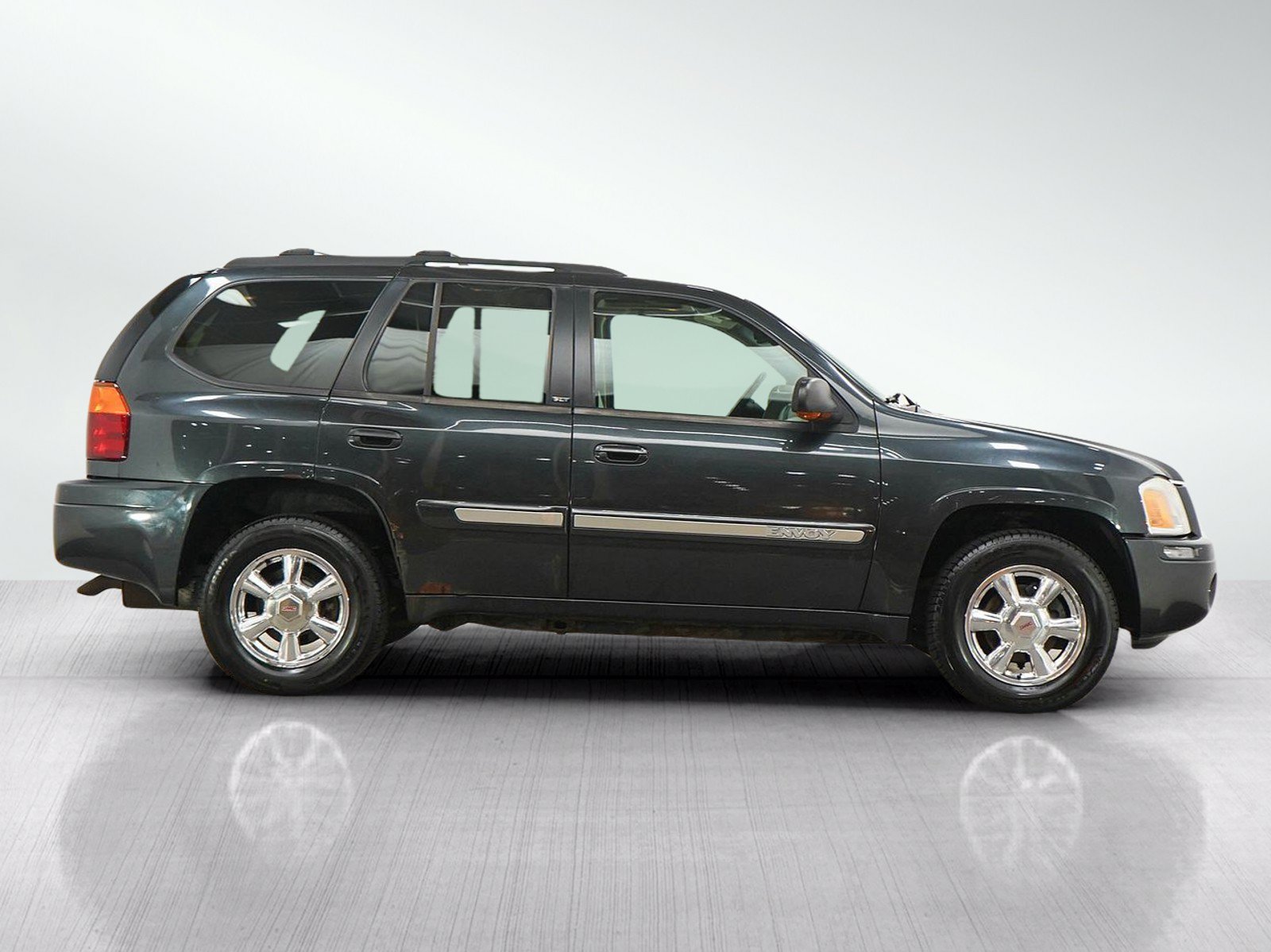 Used 2003 GMC Envoy SLT AWD/4WD image 7