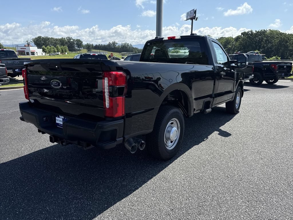 New 2025 Ford F350 XL w/ 360-Degree Camera Package RWD image 7