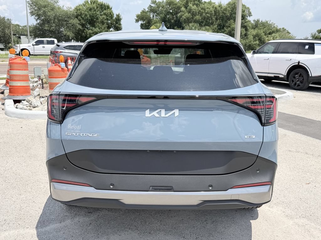 New 2027 Kia Sportage S FWD image 5