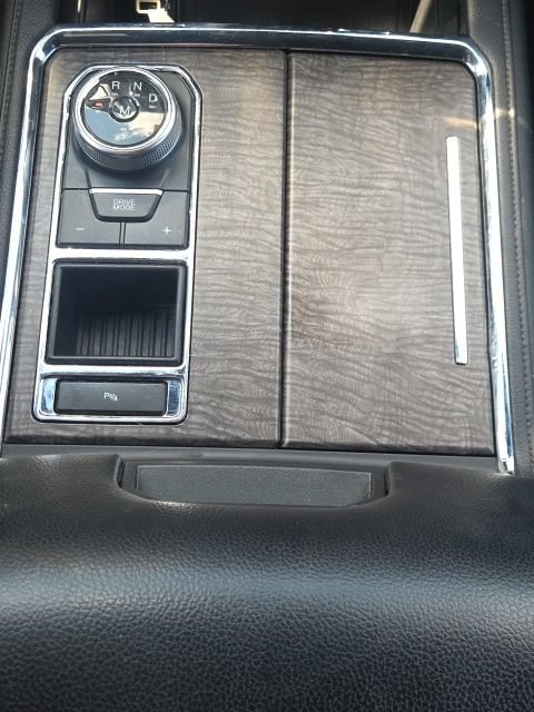Used 2018 Ford Expedition Max Limited RWD image 36