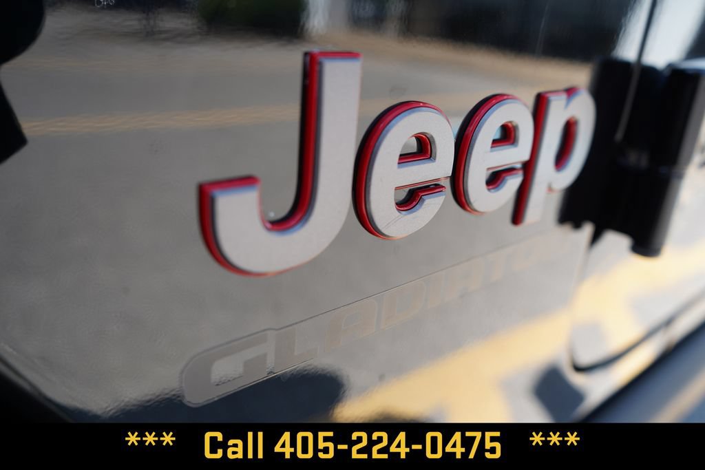 Used 2020 Jeep Gladiator Rubicon AWD/4WD image 6