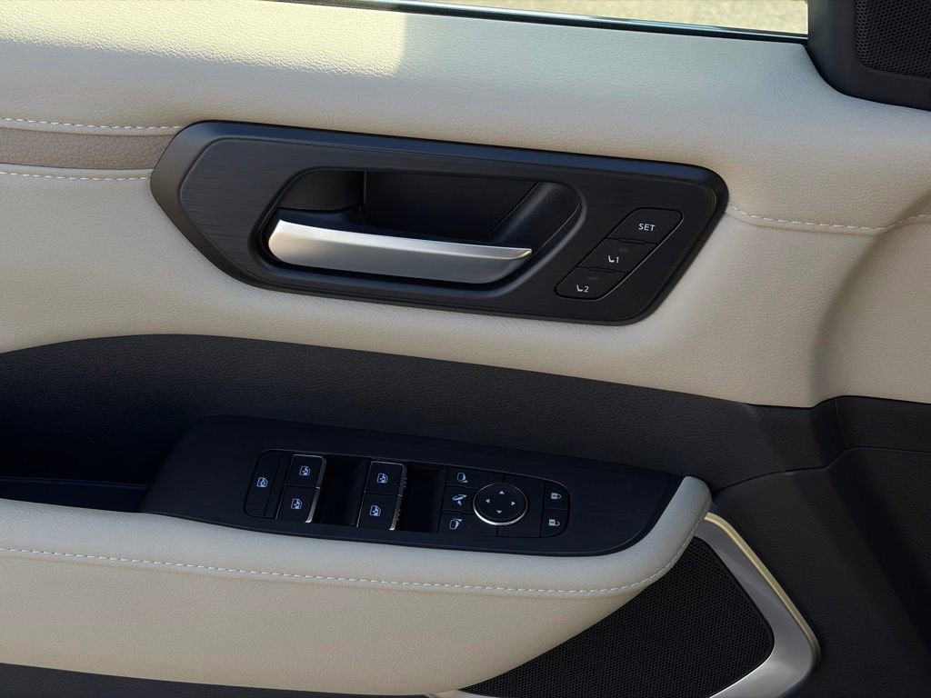 New 2026 Nissan Armada Platinum image 13