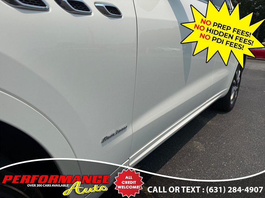 Used 2018 Maserati Levante GranLusso AWD/4WD image 22