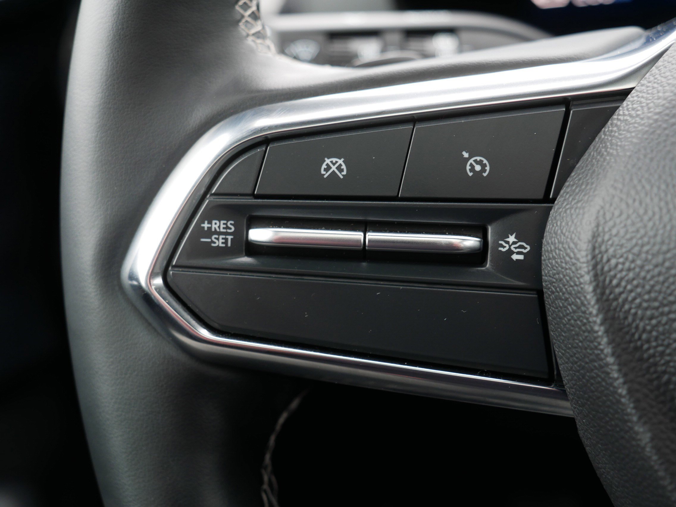 Used 2024 Chevrolet Blazer EV LT image 28