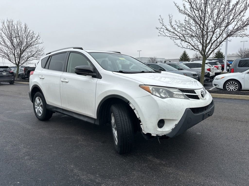 Used 2015 Toyota RAV4 LE image 13