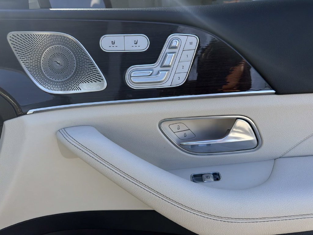 Used 2025 Mercedes-Benz GLE 350 4MATIC image 15