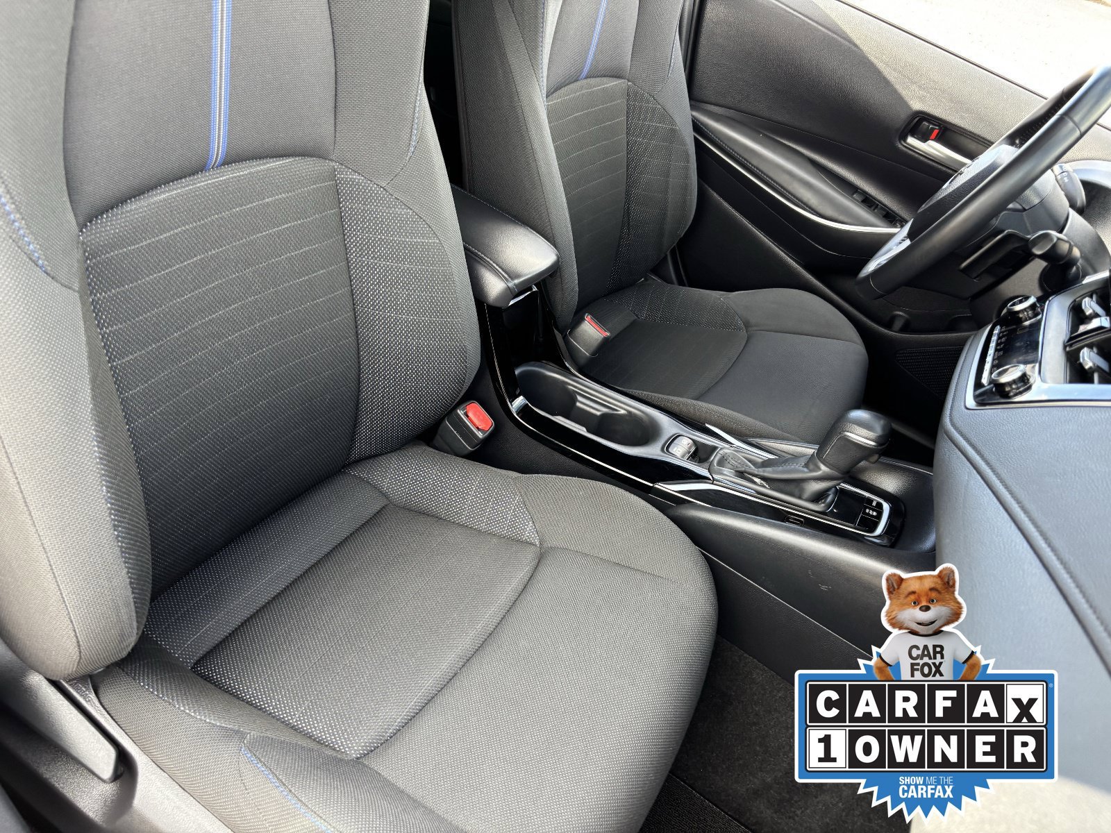 Used 2022 Toyota Corolla SE w/ Carpet Mat Package (TMS) FWD image 10