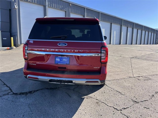 Used 2022 Ford Expedition Max Limited image 4