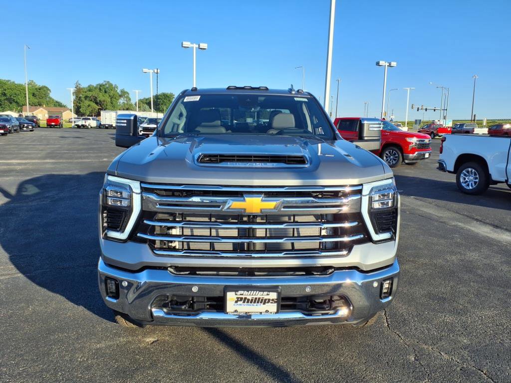 New 2025 Chevrolet Silverado 2500 LTZ w/ LTZ Premium Package image 6