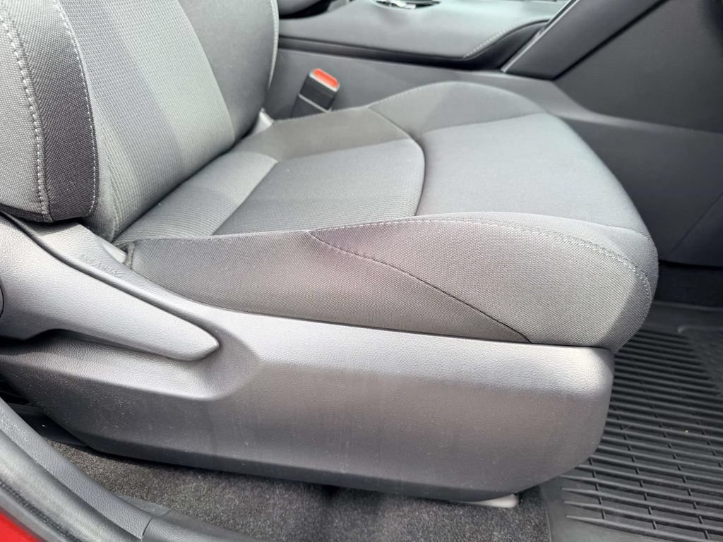 Certified 2024 Toyota Venza LE AWD/4WD image 13