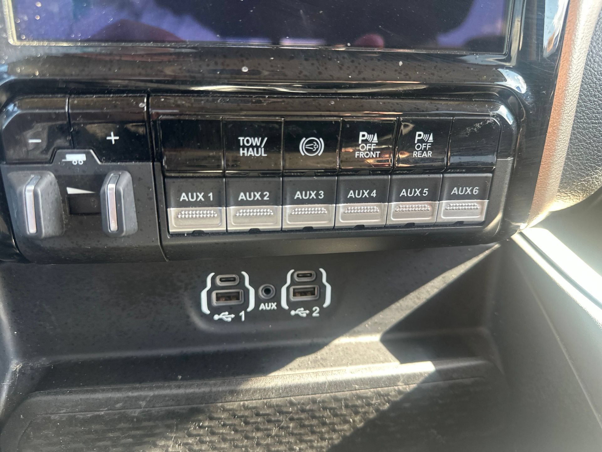 Used 2021 RAM 2500 Laramie w/ Safety Group AWD/4WD image 29