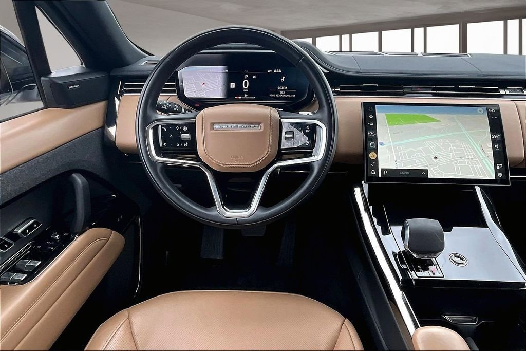 Used 2024 Land Rover Range Rover Sport SE image 5