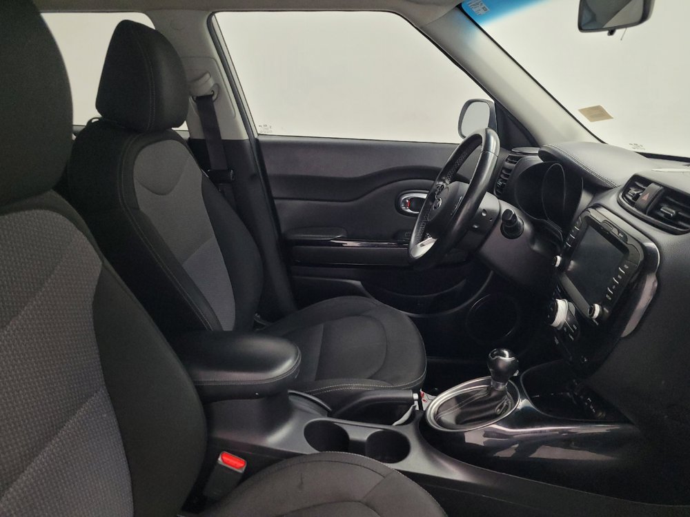 Used 2018 Kia Soul + w/ Audio Package FWD image 21