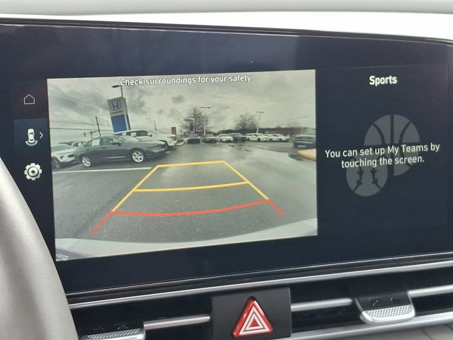 Used 2023 Hyundai Elantra SEL w/ Convenience Package image 18