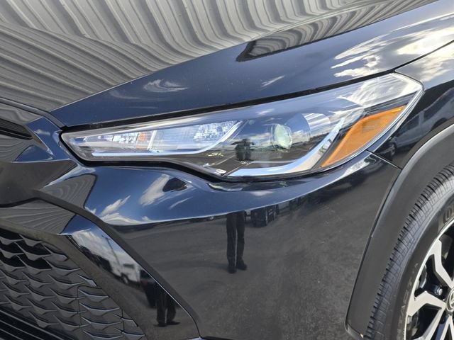 Used 2025 Toyota Corolla Cross AWD Hybrid image 13