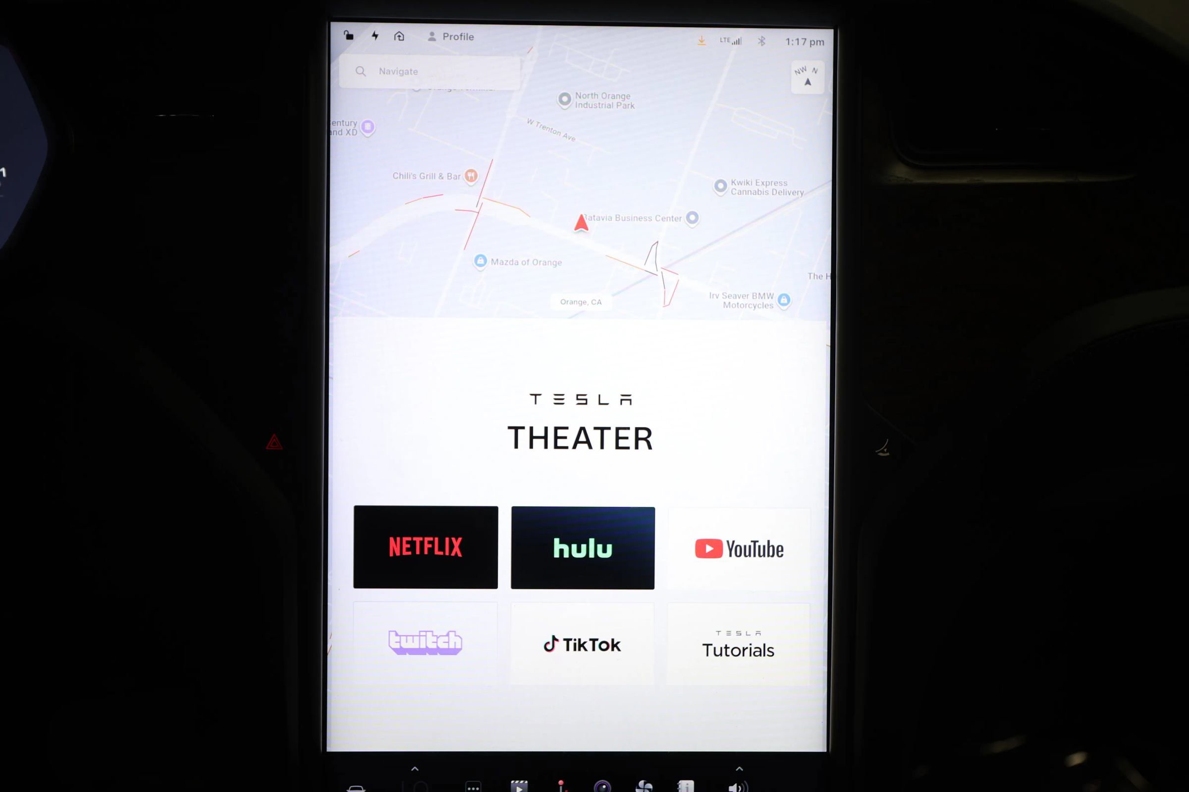 Used 2020 Tesla Model X Long Range image 70