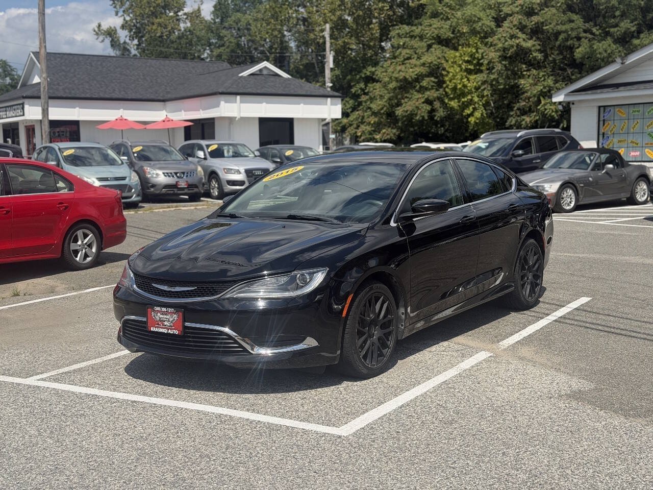 Used 2015 Chrysler 200 Limited FWD image 3