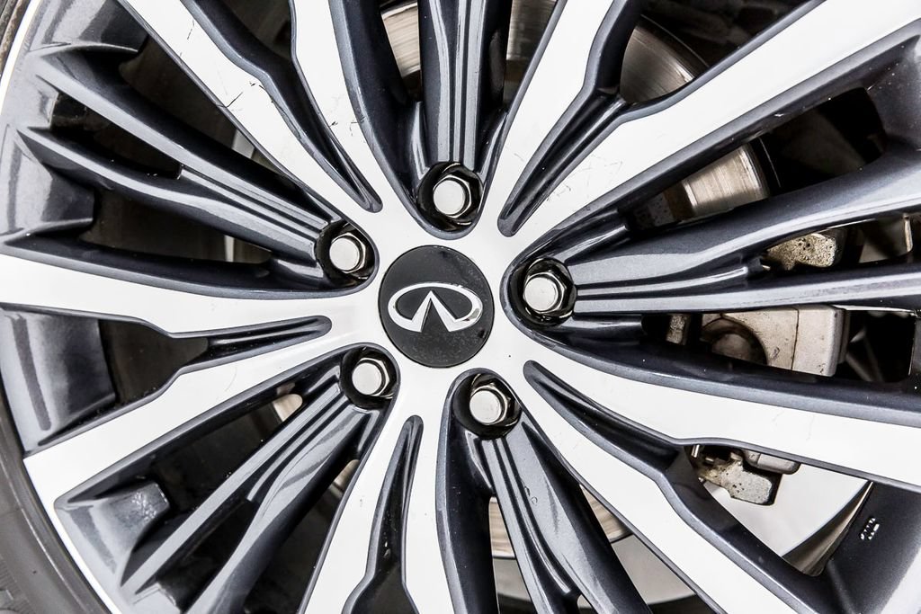 Used 2023 INFINITI QX60 Sensory w/ Vision Package AWD/4WD image 40